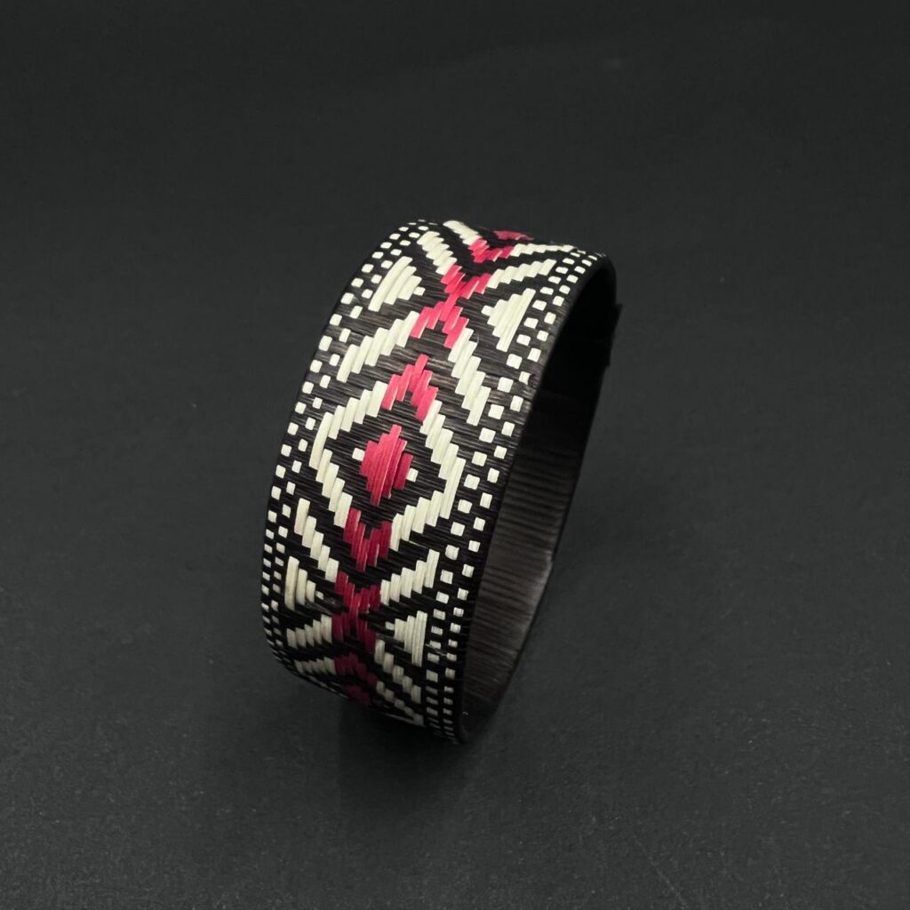 Crocodile Eye Red