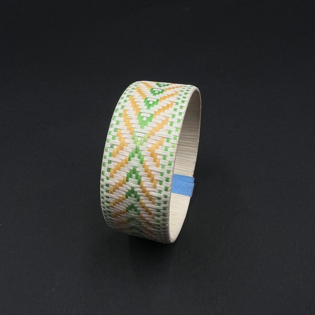 Crocodile Eye White